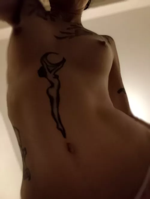 Curves and curves and curves by tuttifuckiingfrutti