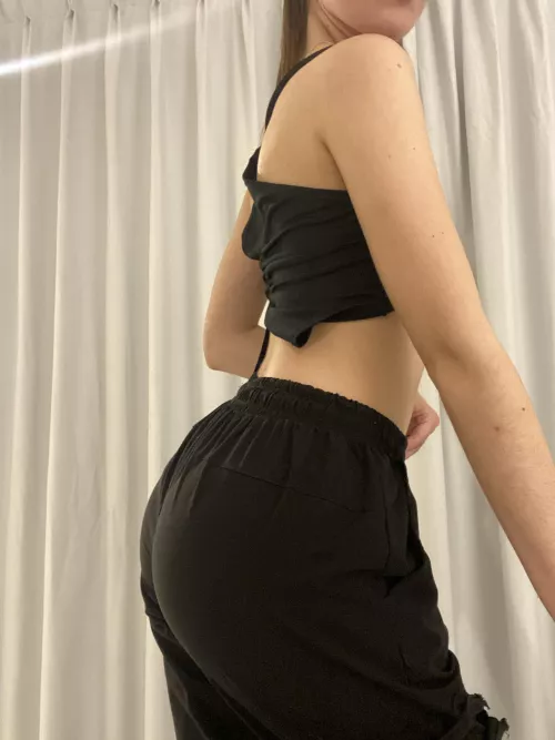 I love this color by RadiantMiranda