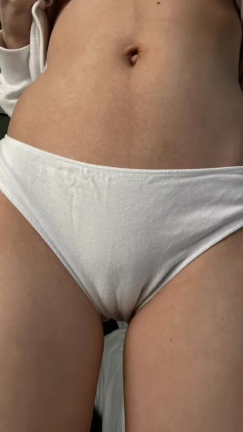 pretty white cotton panties…  by mommymadiiii
