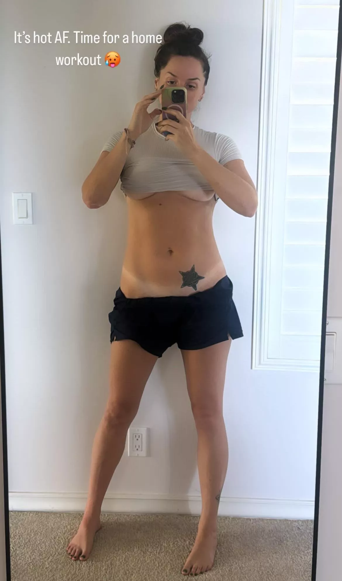 She’s so damn hot  posted by shadowghost_31