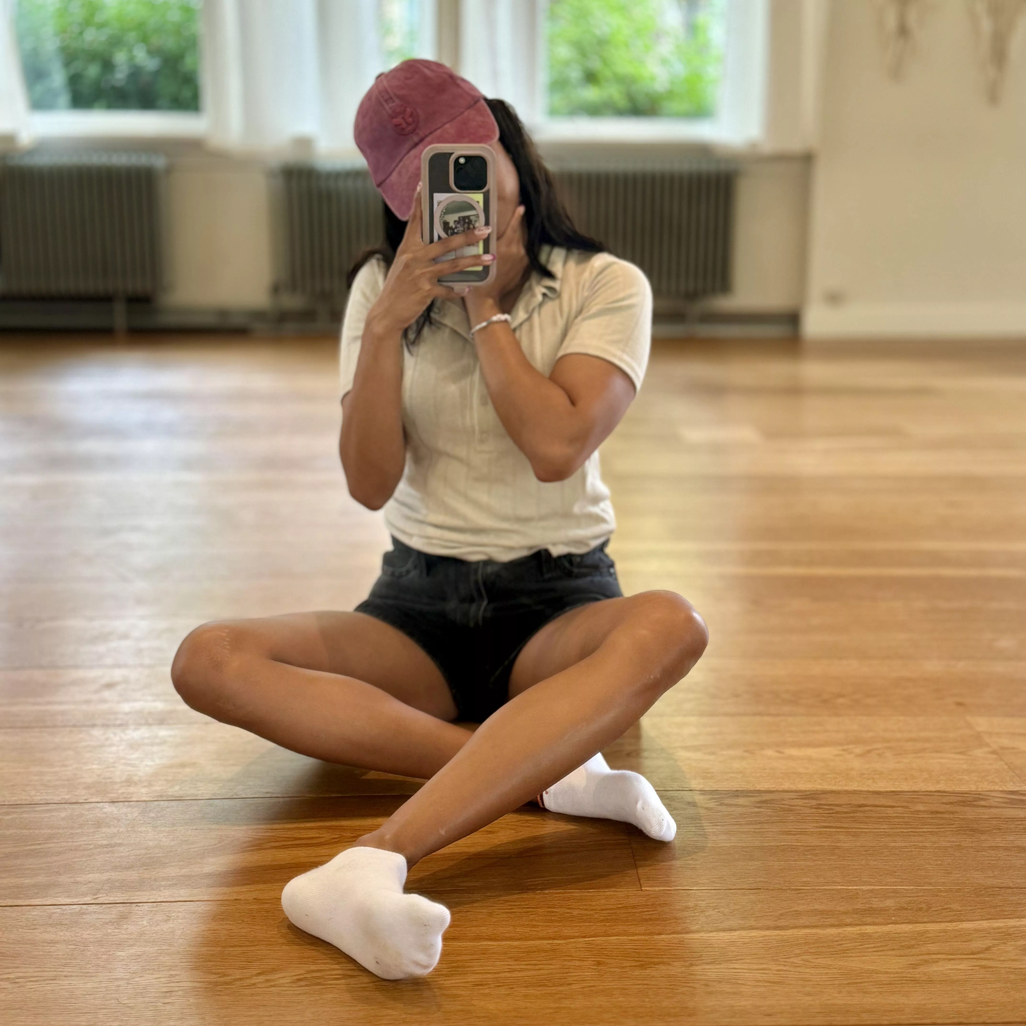 Smelly socks for you😈 posted by isa_stillsinning