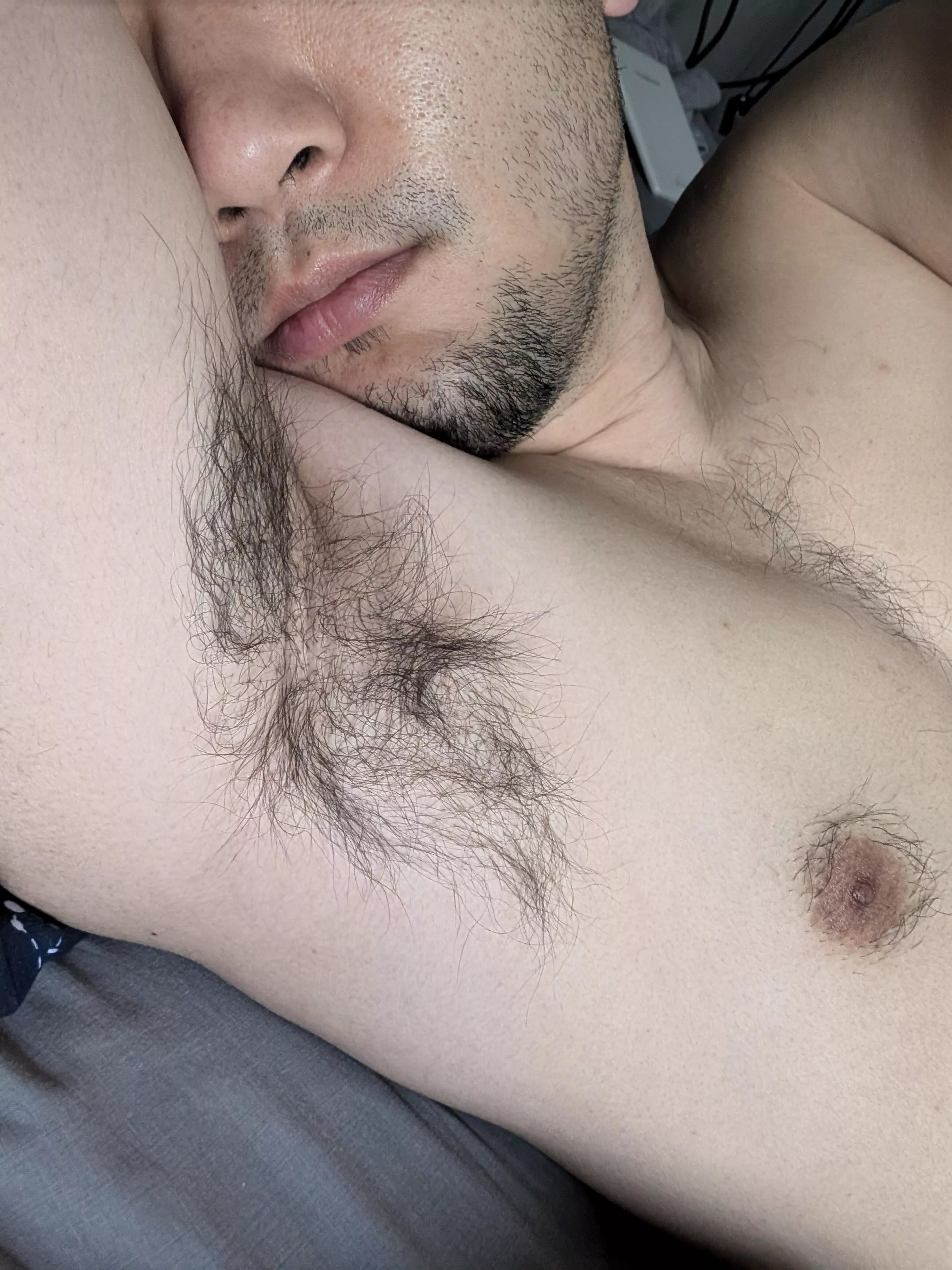 Sniff my morning husk posted by ian_red_dit