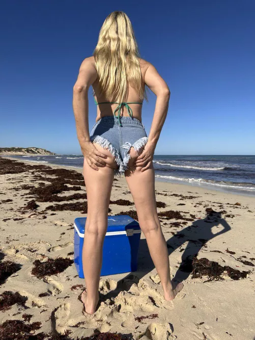 Soak up the sunshine and the likes by SarahS3xyMilf