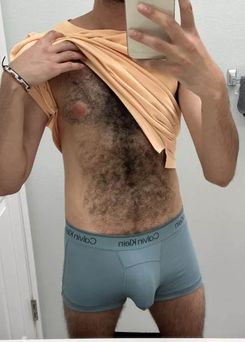 straight down the center  by 6133125