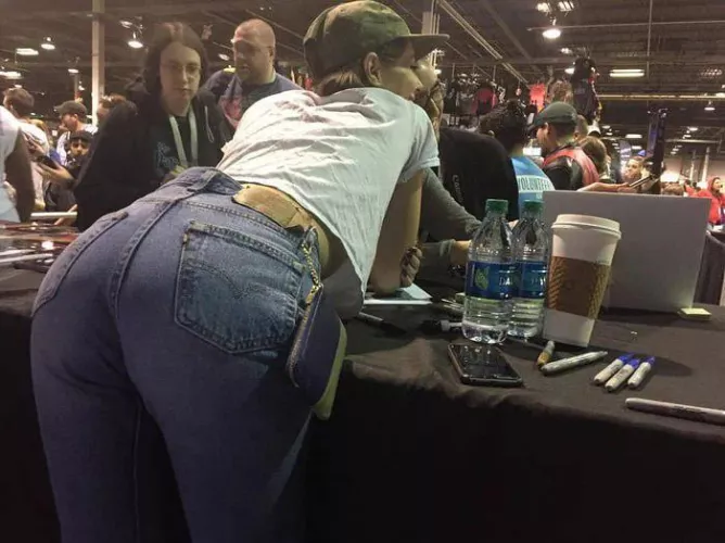 Willa holland  by shdow_wlkr