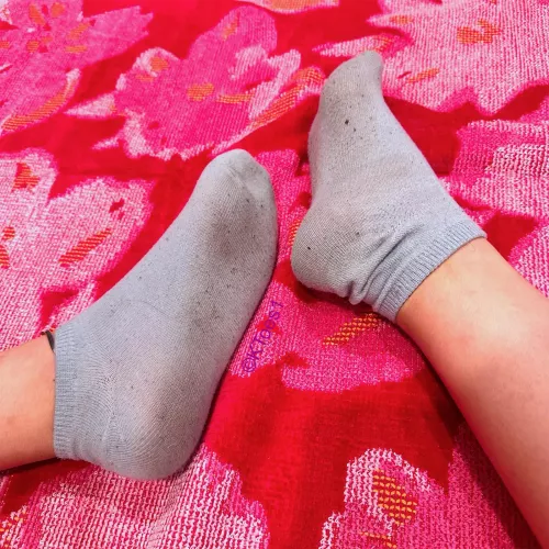 Would you give them a sniff? 👃🏻🥸 [SELLING] by KToes1