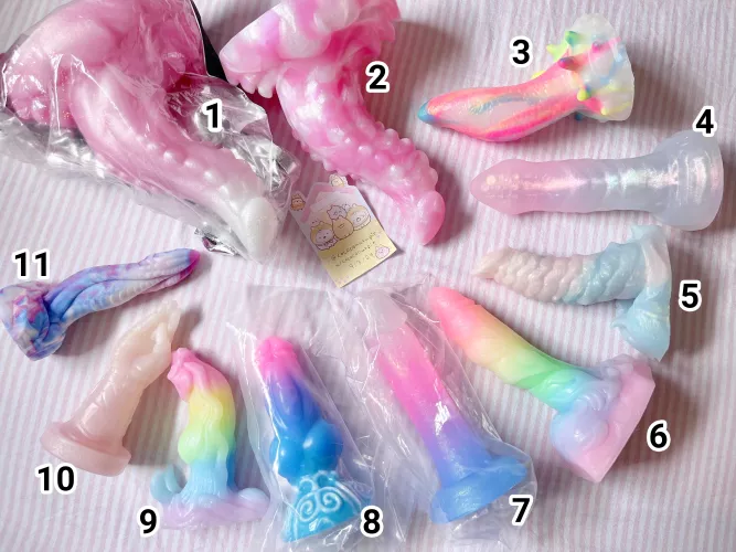 WTS [USA] Selling!! 🎀 Pretzals, Orochi, indies by cococonutpie