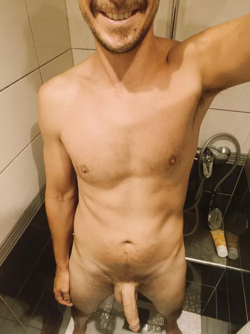 [42] join me in the bathroom for some fun  by brokenjohn83
