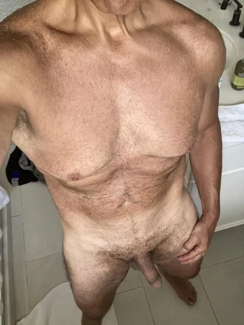 52 year old dad that loves to fuck  by themeparkaddict1121