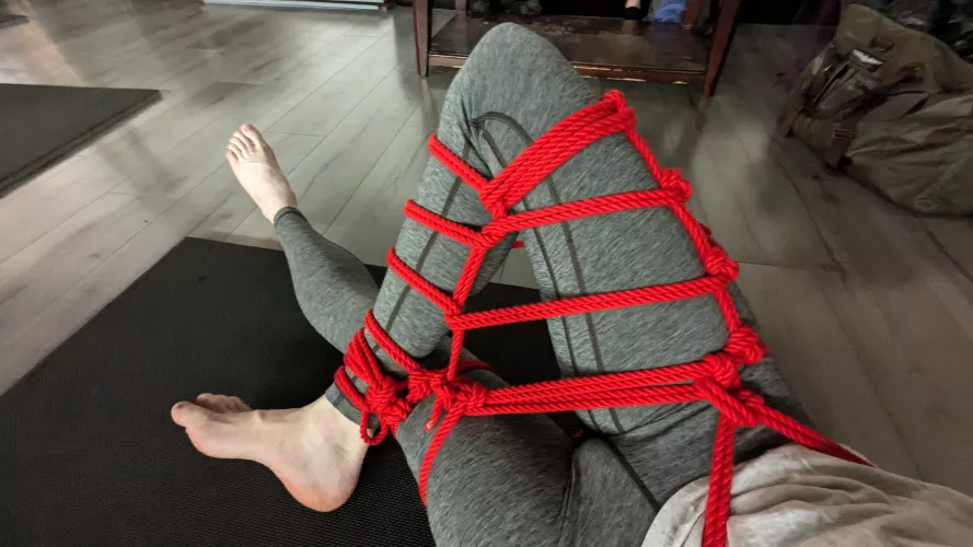 Asymmetrical Self Leg Tie, great for lounging around by PeekleMeekle