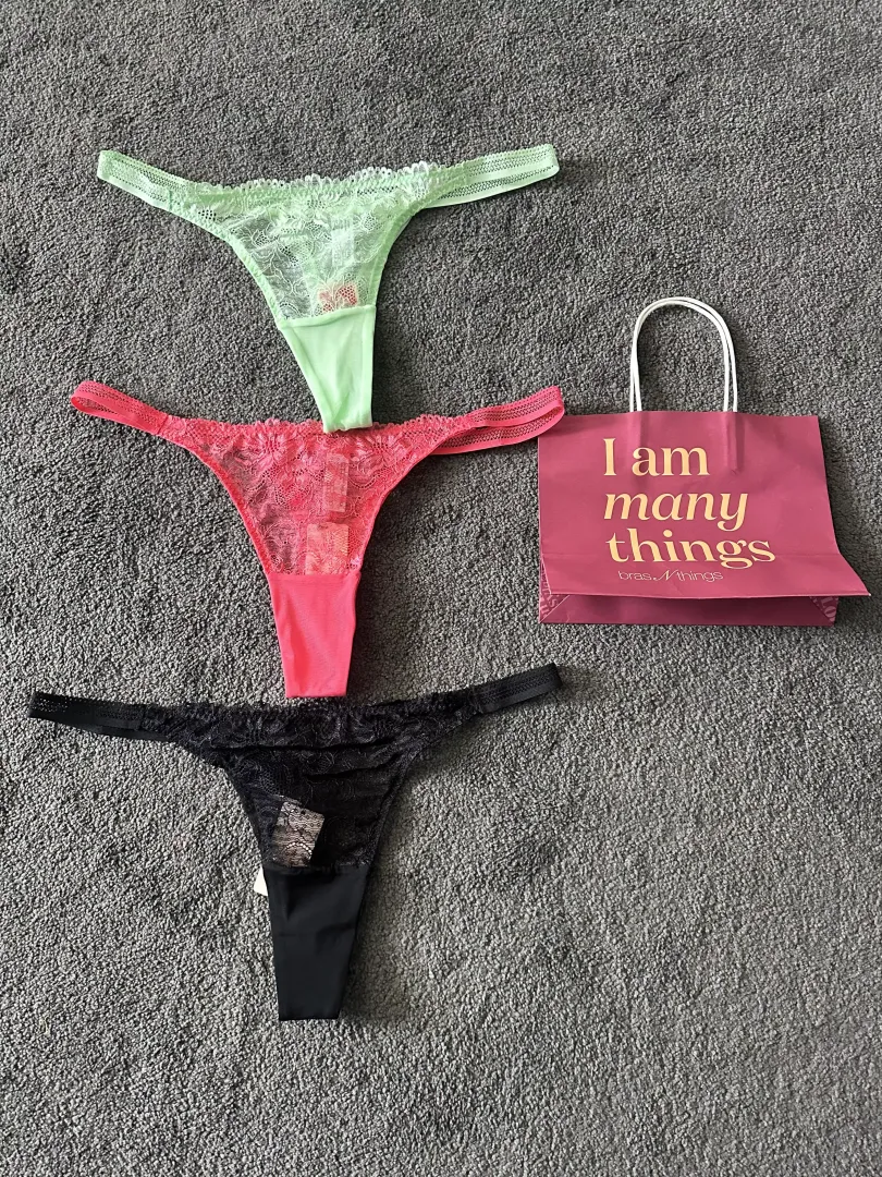 Came home from work and find a little present 🎁 posted by Ausswitchcouple