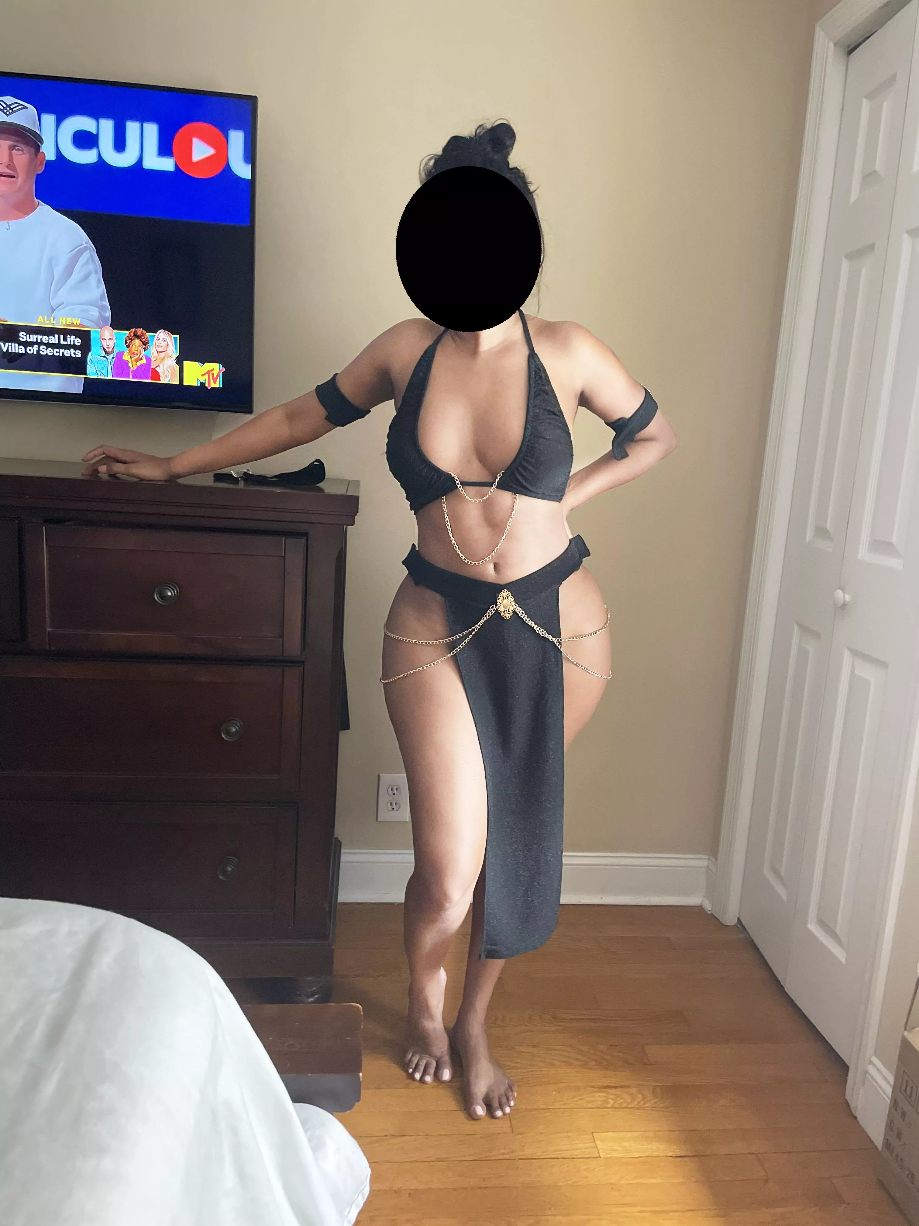 [F] i love dressing up in outfits posted by brazilndian