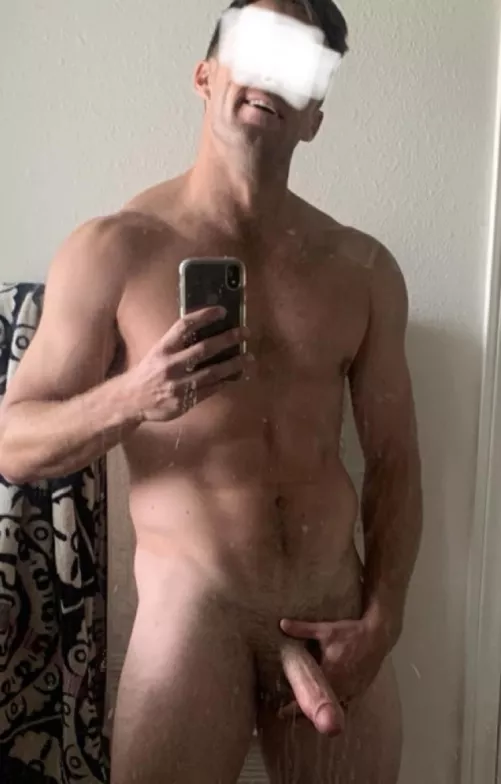 Get on your knees for it by hungathleticbull