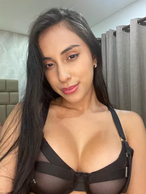 Giving you some hot stuff by Lovableeliaa02