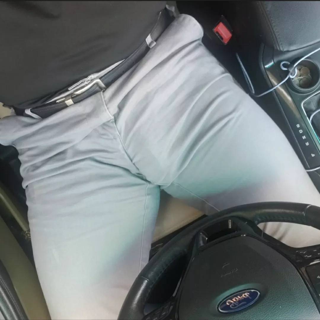 I wonder if my coworkers wish I wore better fitting pants. posted by davemartian420