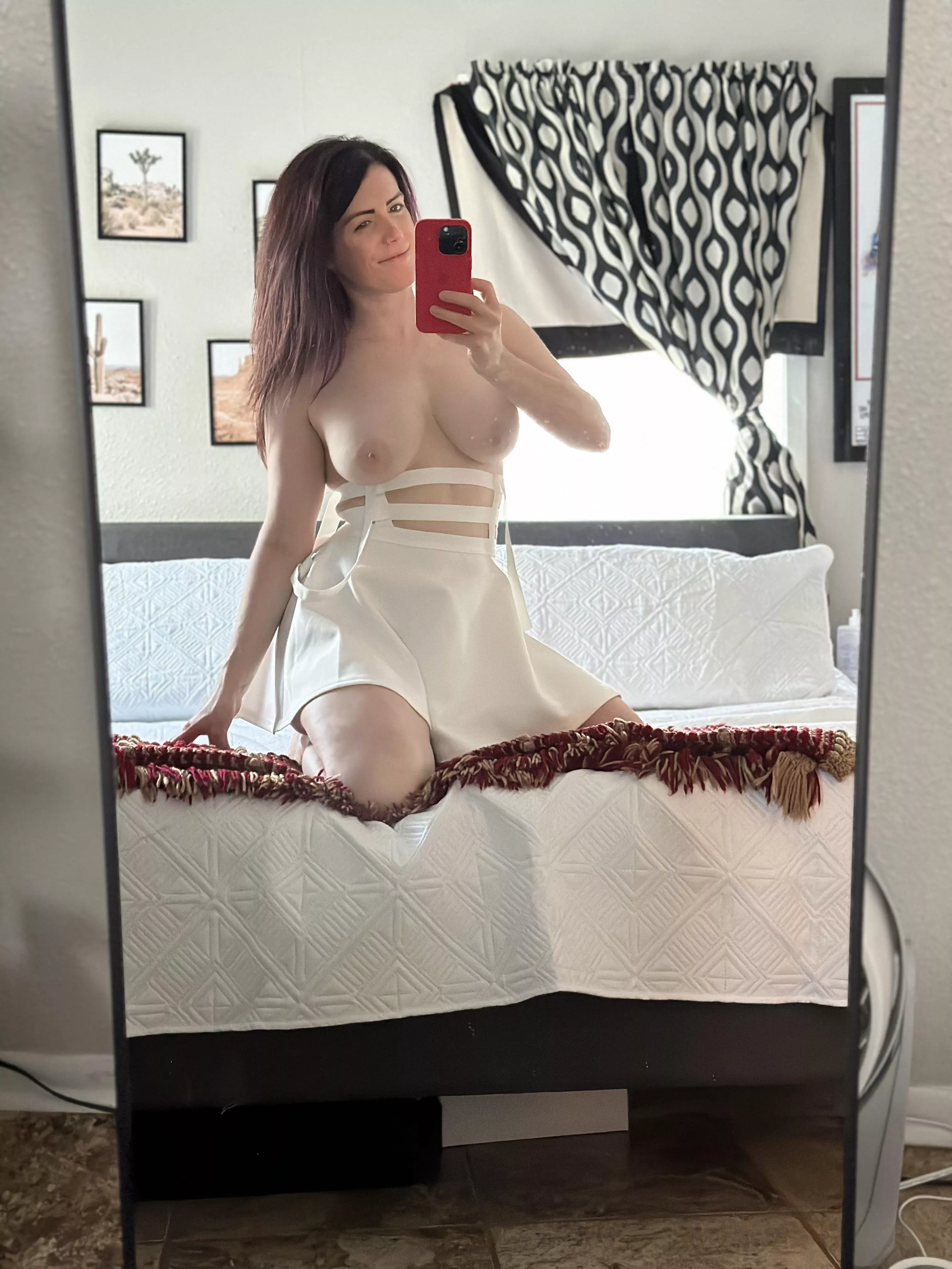 I'm craving that positive pregnancy test like it's the last slice of pizza. posted by bustyciara