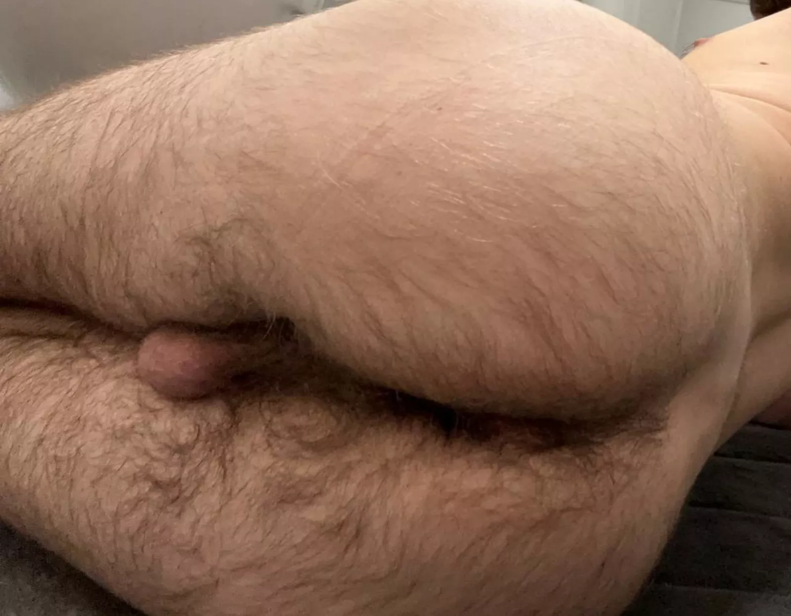 It's an absolute jungle down there....is someone up for the challenge to explore it 😉 posted by HOTUKDILF