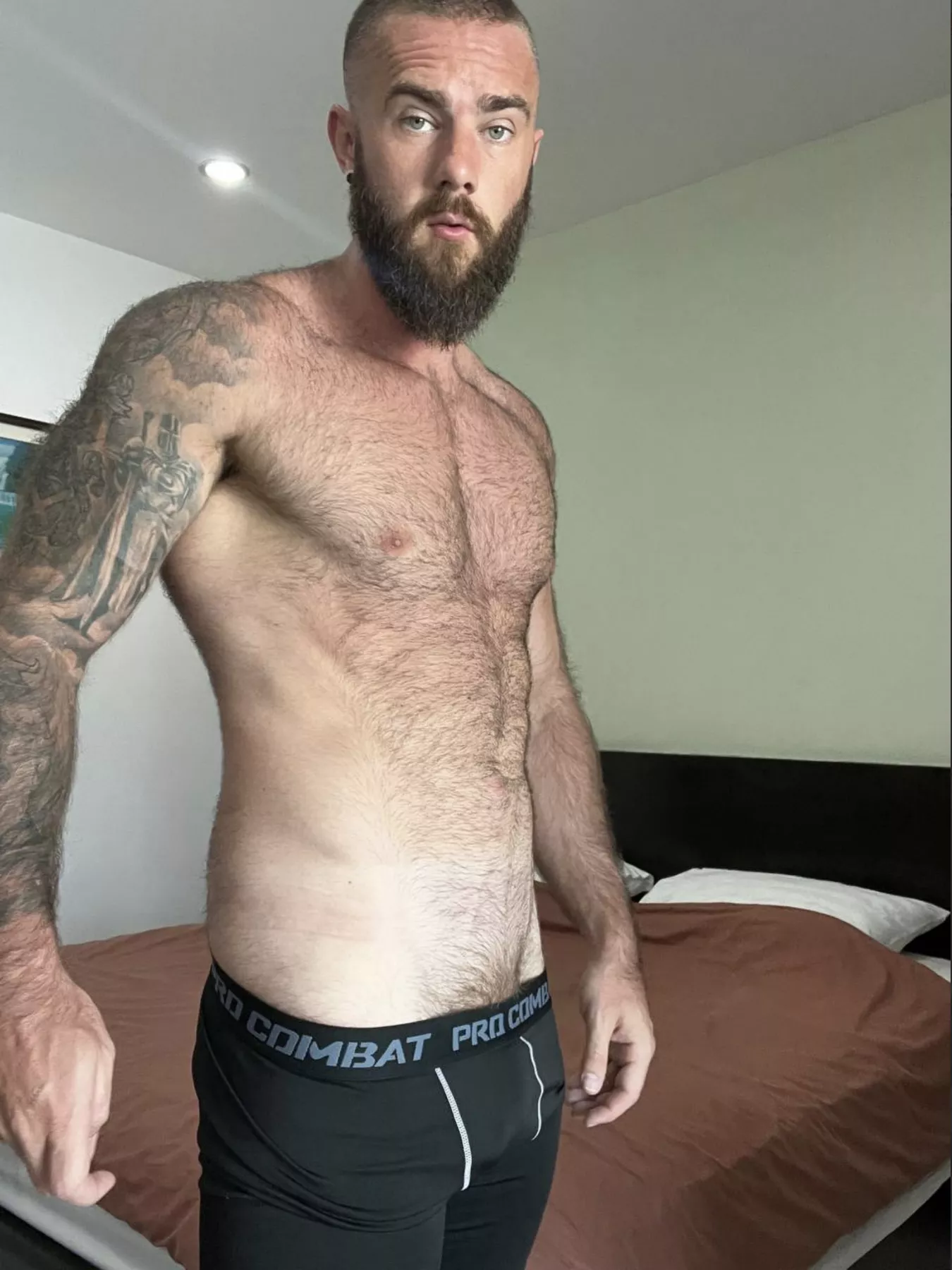 love my V lines? posted by Prize-Session-2894