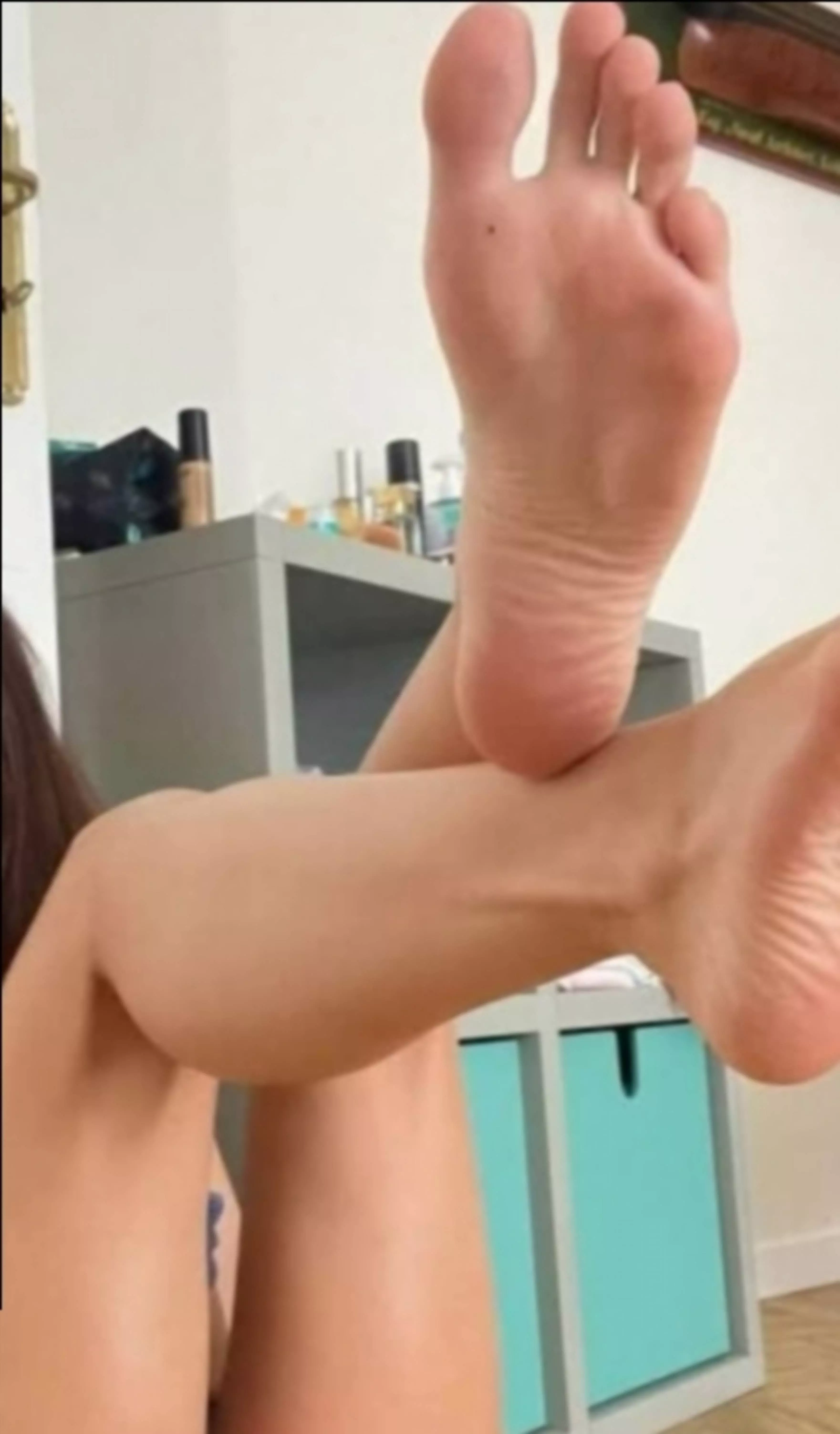 My body is all yours  posted by BeautifulButterrfly