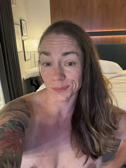 Naughty mommy likes to play  by cindyvanessa