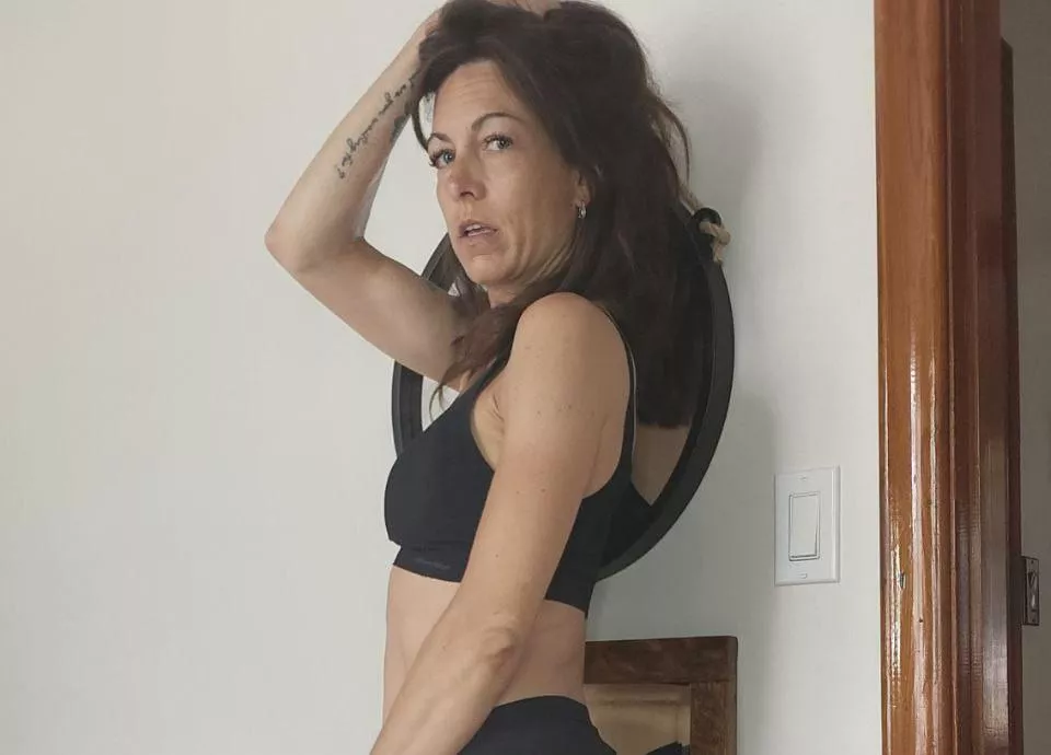  Rocking crop tops with a playful edge.. posted by wondermilff