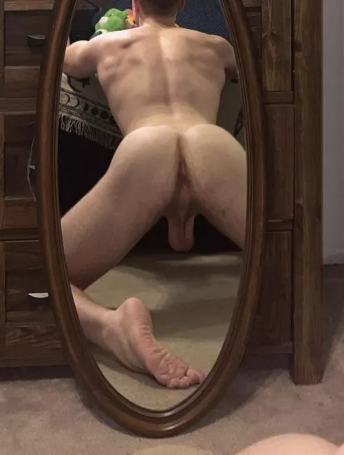 what caught your eye first? by art_ang3l