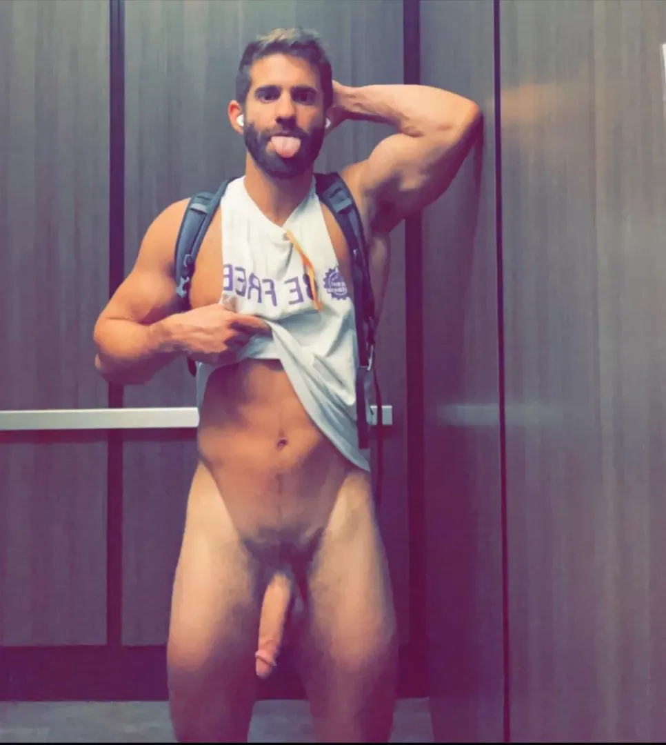 Almost got caught in the elevator 🙈 posted by Currtain_Rod