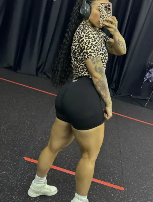 Choosing to get in shape and stay healthy by buffbambii