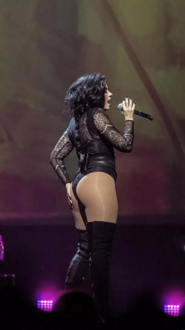 Demi Lovato posted by Capable-Estate975