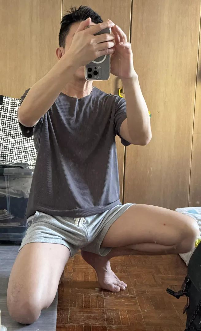 Guess what is under pants  posted by Strong-Fennel-4499