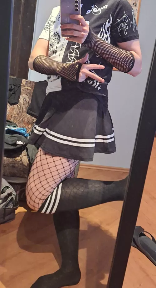 Hewwo fellow femboys >:3 by -Beniii-