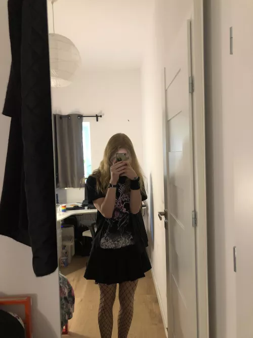 Hiii by Idontknowcaroline