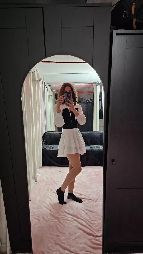 I am loving the way I feel by SkylarFairyTale