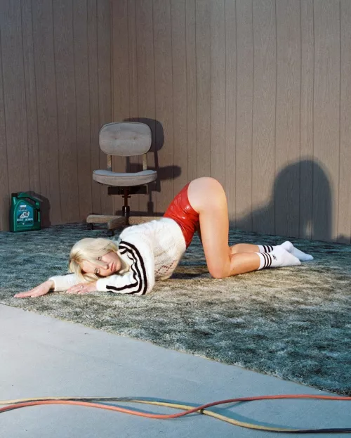 Sydney Sweeney by Distinct-Cod2652