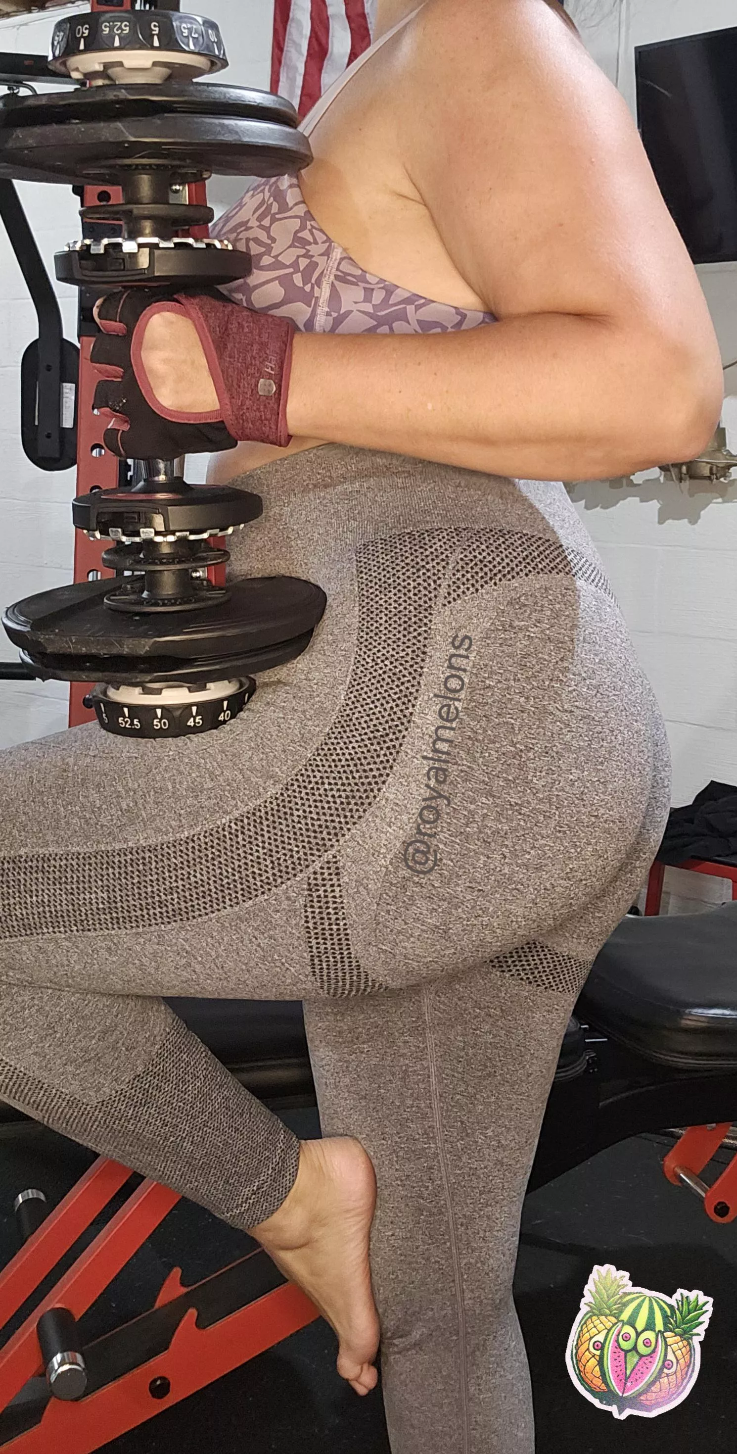 Curves ahead, Bootylicious Vibes posted by RoyalMelons