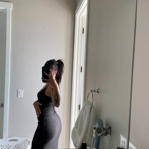 describe my body in one word by onlynikki111