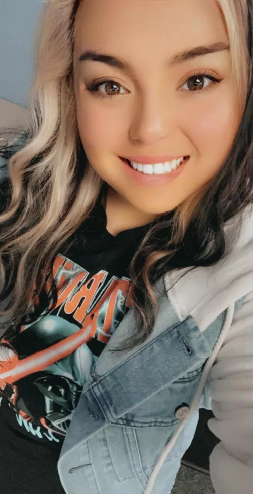 Happy Monday 🖤 by Xoxoautumnrain