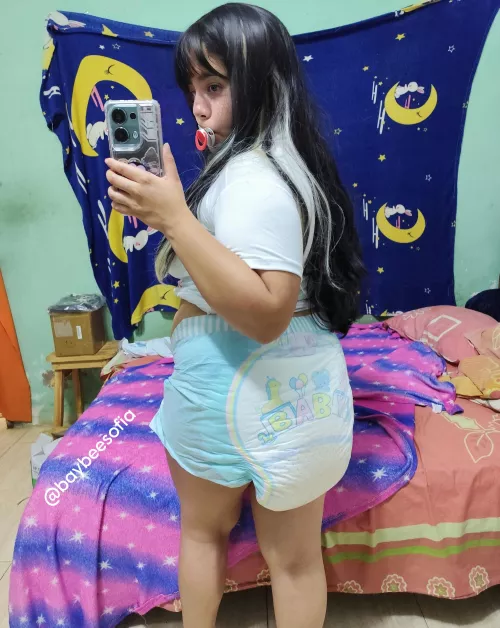 I'm a baby in an adult's body >:( by babienana