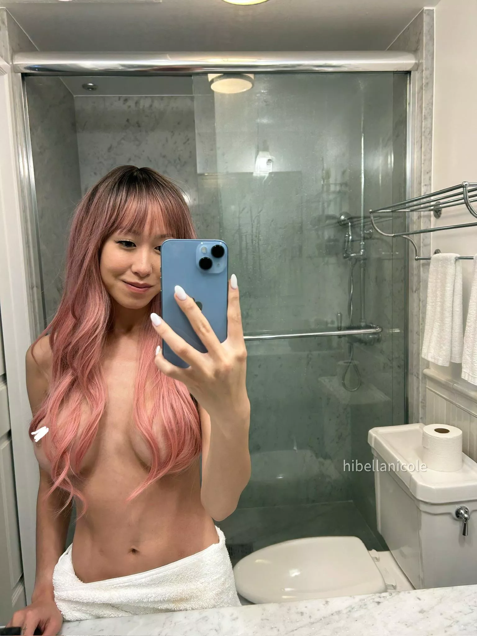 Missing my soap can I borrow yours. posted by nikkii_69