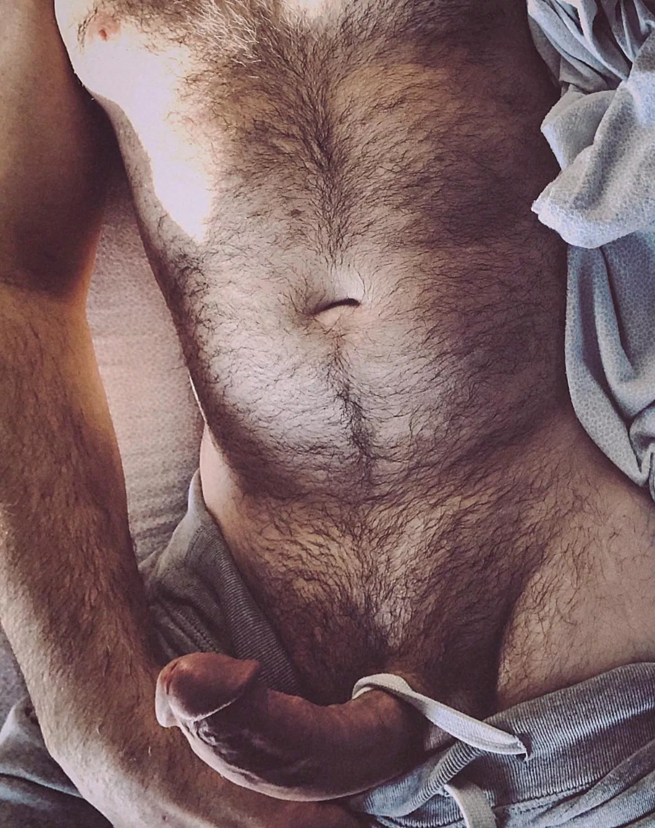 Monday’s are hard (43) posted by Nomfortably_Cumb123