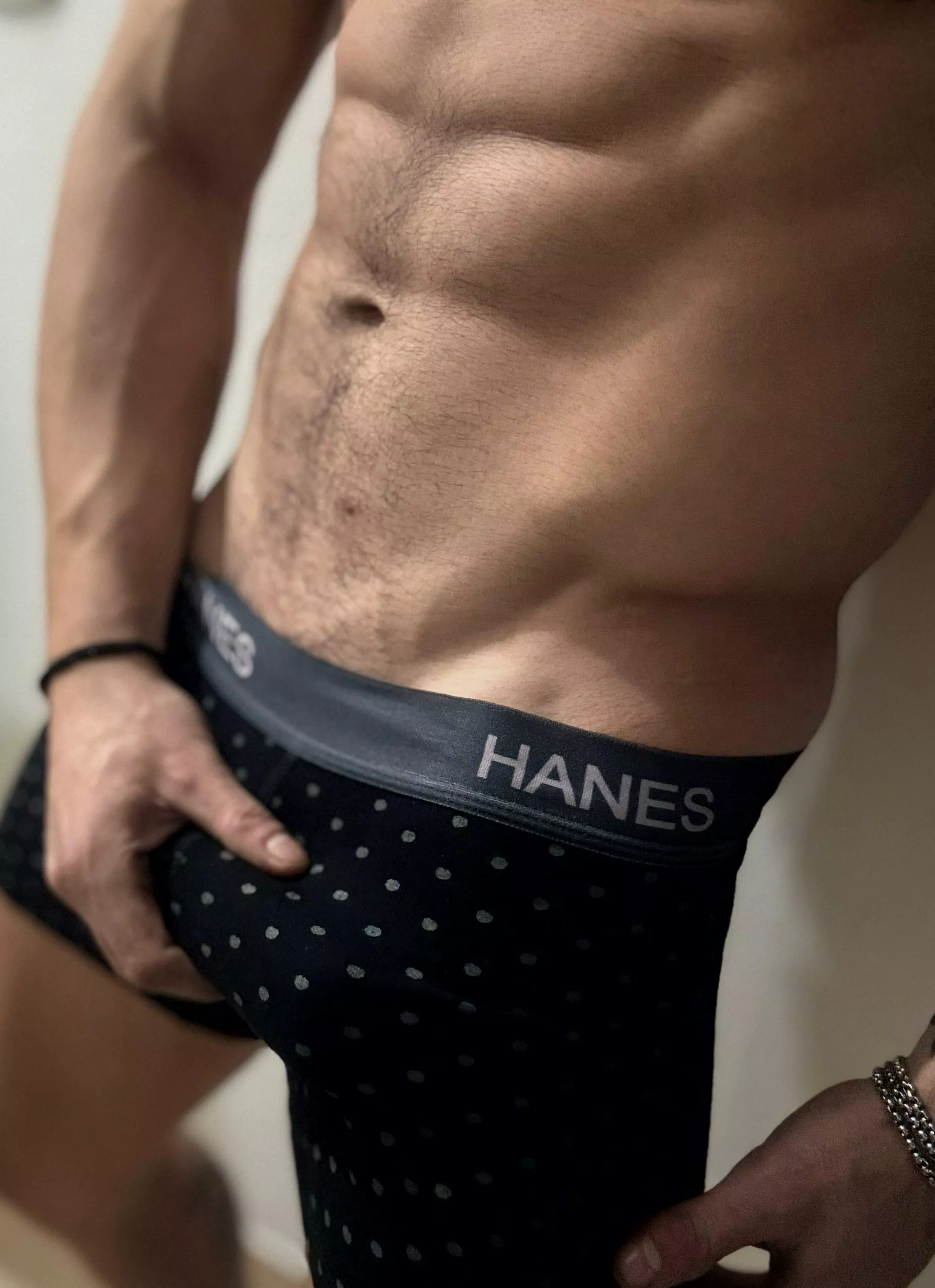 savor my chiseled abs: dare to resist? posted by OlieTheKing