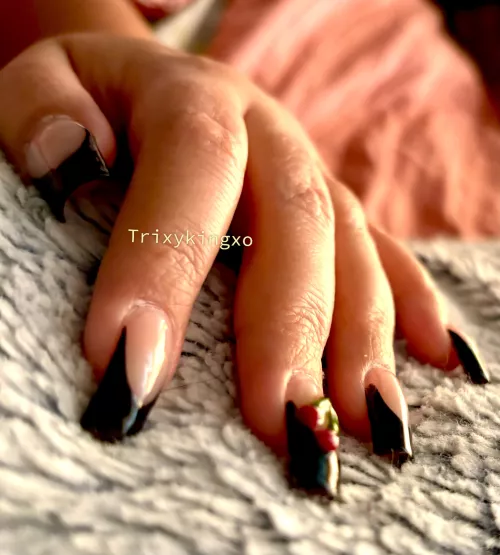 Sexy set by TrixyKingxo