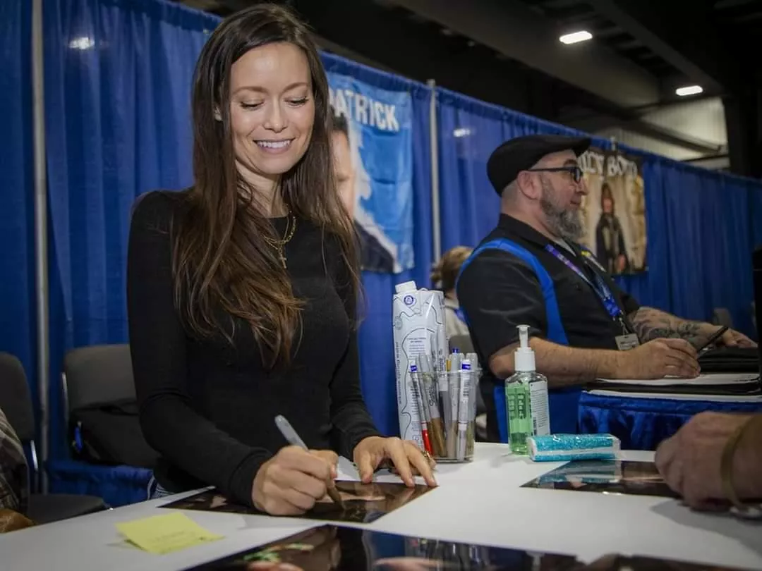 Summer Glau  posted by Atlast_89P13