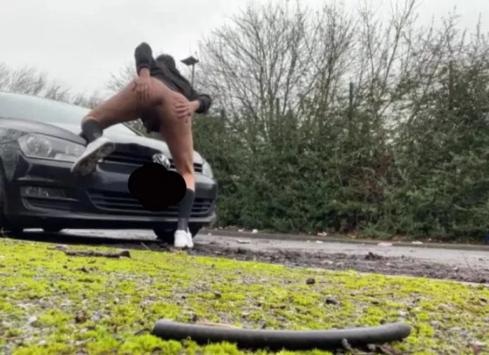 Who enjoys public play? UK if anyone would like to meet :)  by dannyh00s