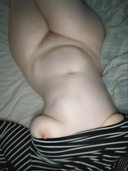 Who wants to own me ... 😏 by AriesRainX