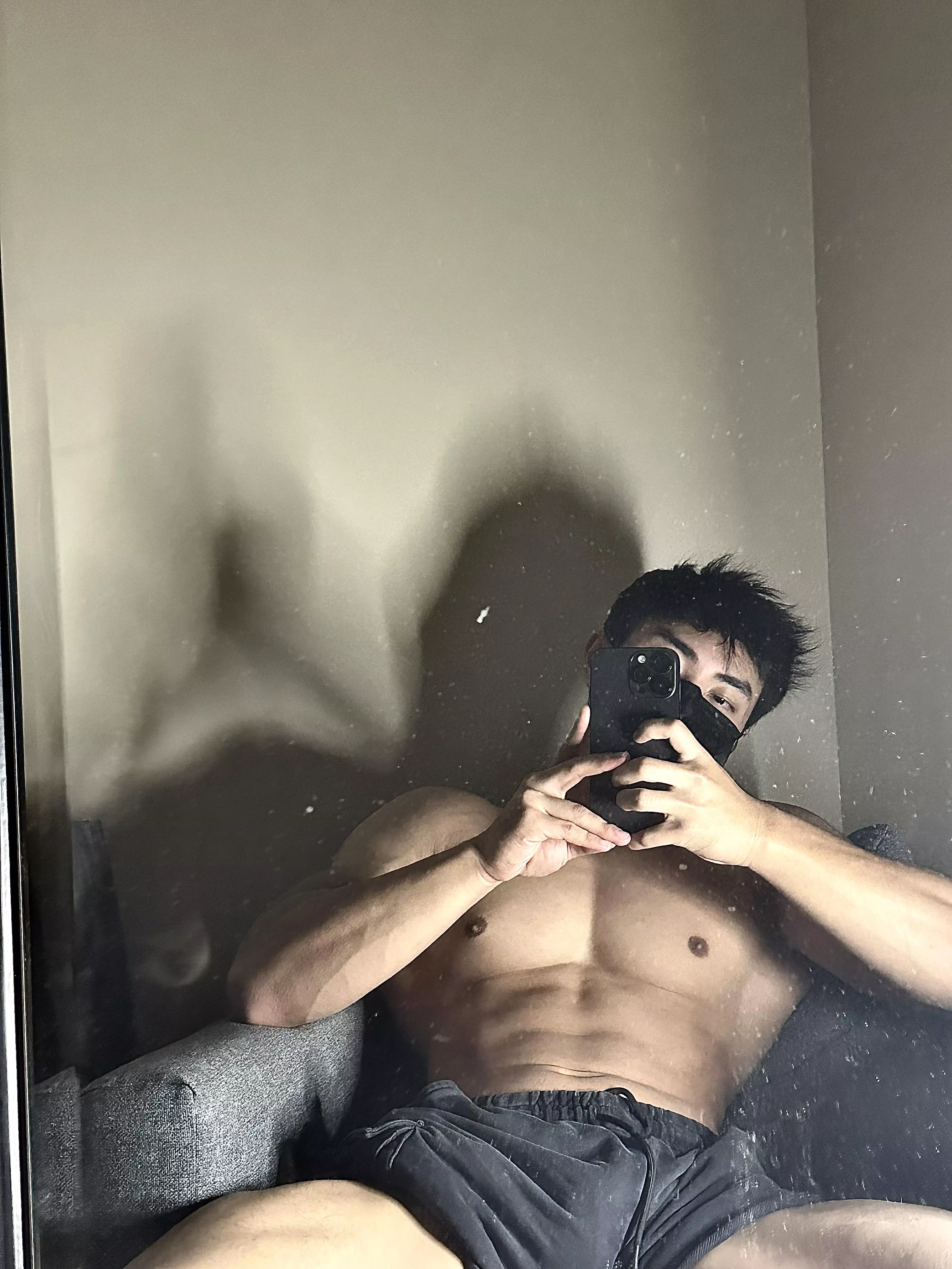 Would u let me hit on the first date? (19) posted by AlexParkxxx