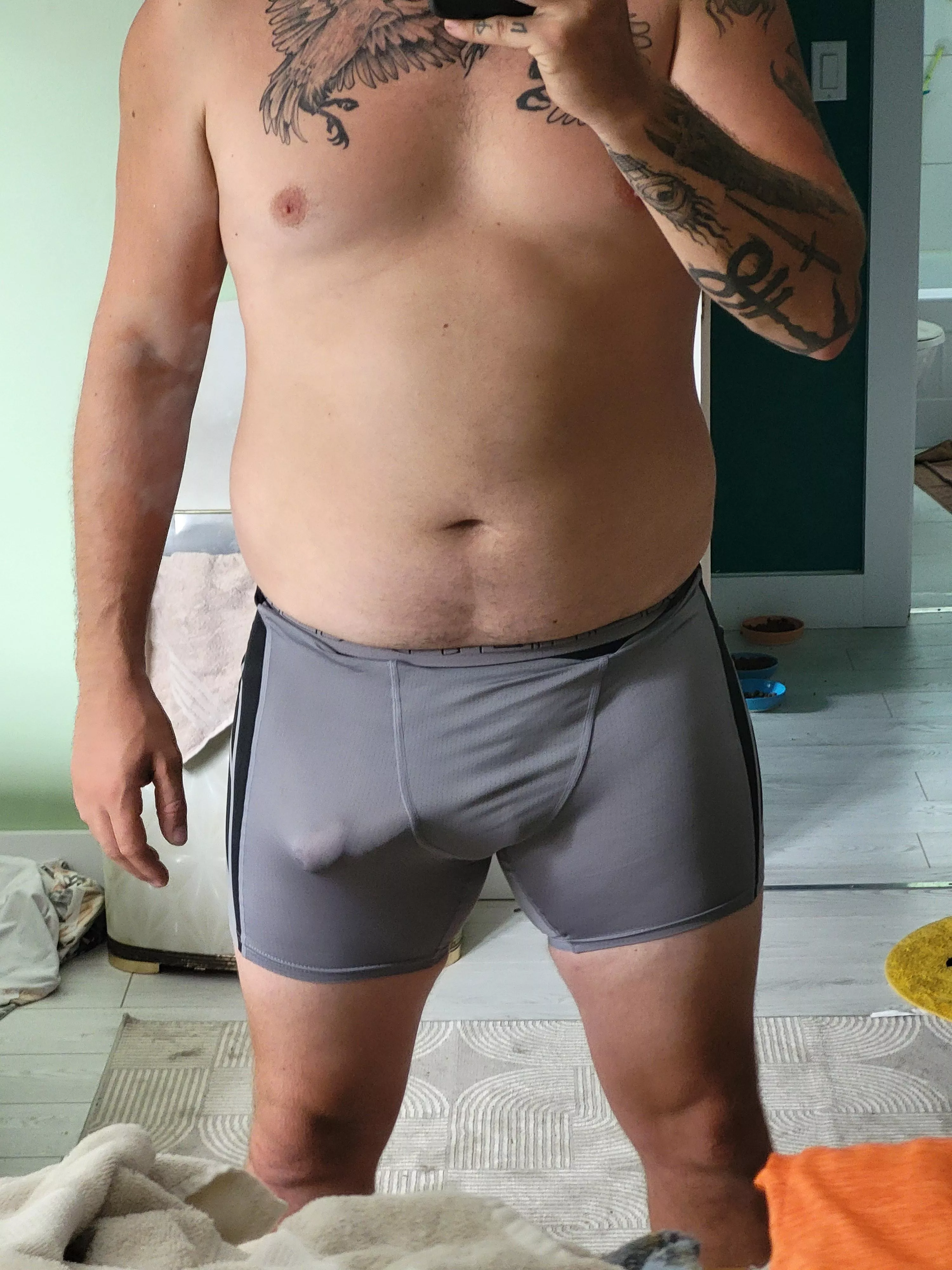 Any takers? posted by justrubbingoneout69