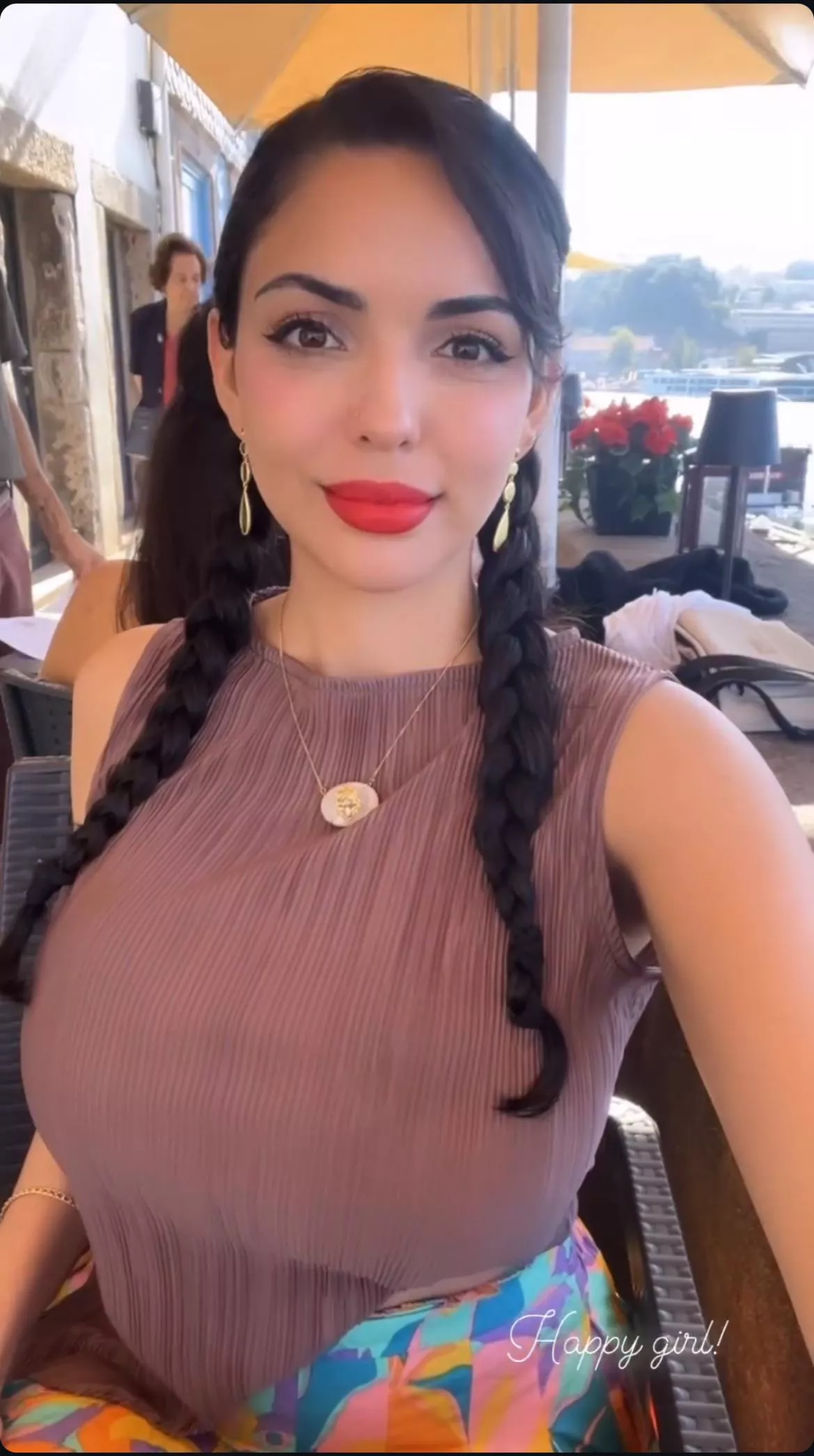 Busty posted by Ok_Flan_3022