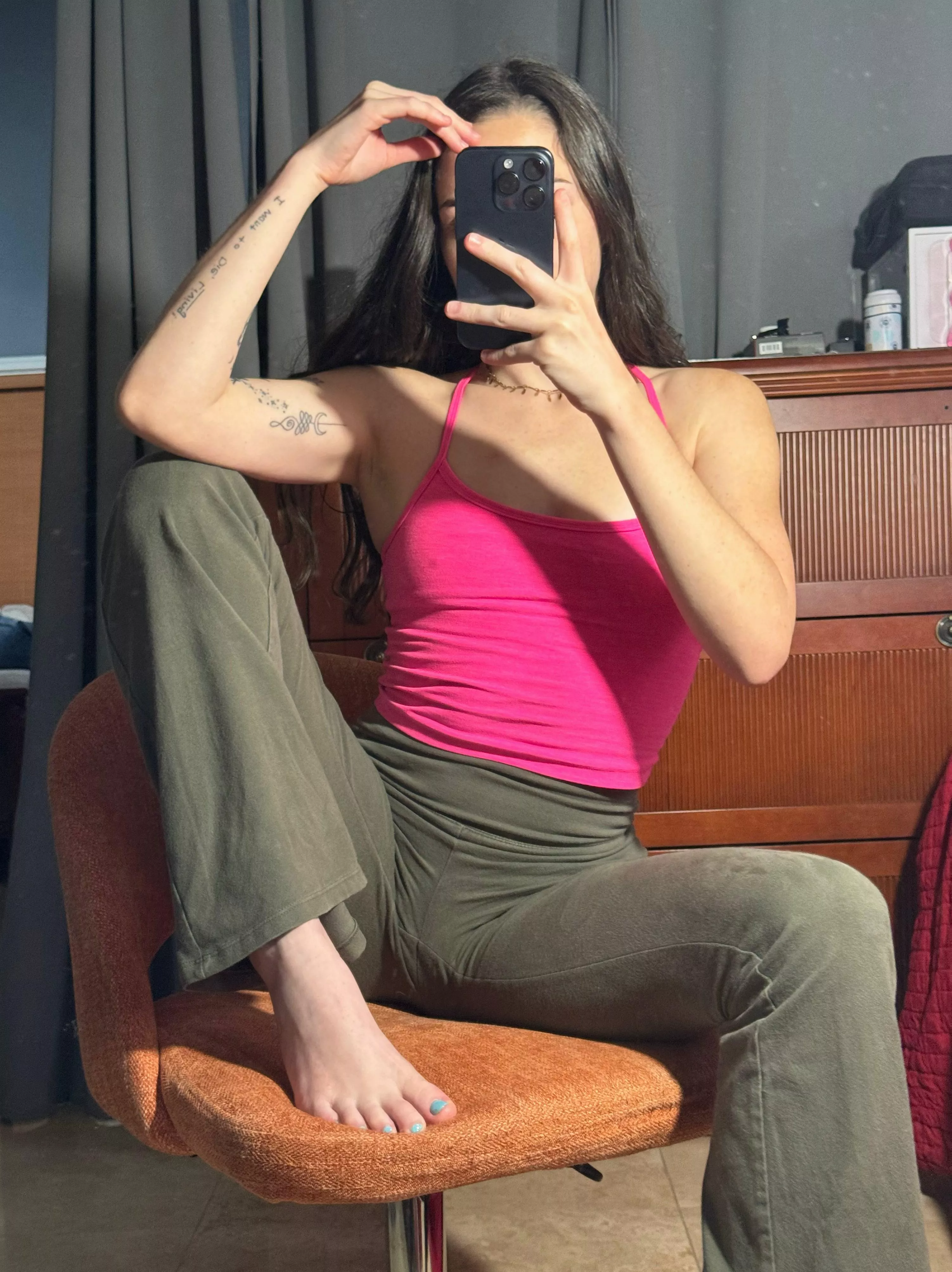 catch a glimpse of what you’ll never forget posted by draftyprincessx