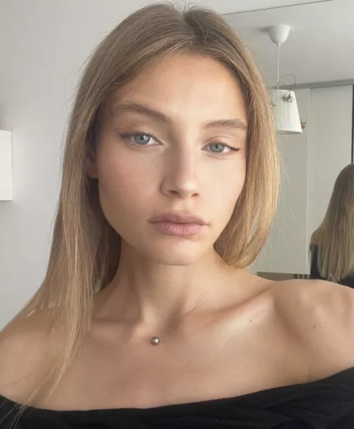 Clarissa Sirica by Ken789gh